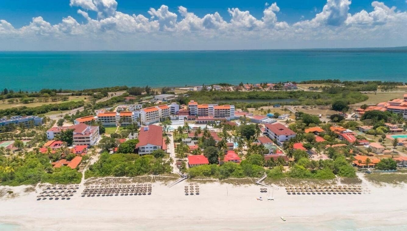 Hotel Sol Caribe Beach 4*